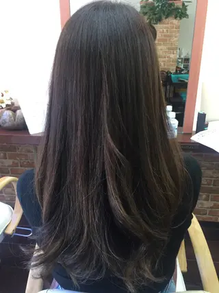 ロング カラー 桧山 真のヘアスタイル