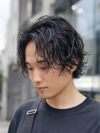 ミディアム パーマ メンズ ケンシロウ メンズパーマ特化⭕️のヘアスタイル