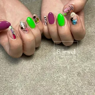 ネイル S♡JEWEL所属・S. JEWELのネイルデザイン