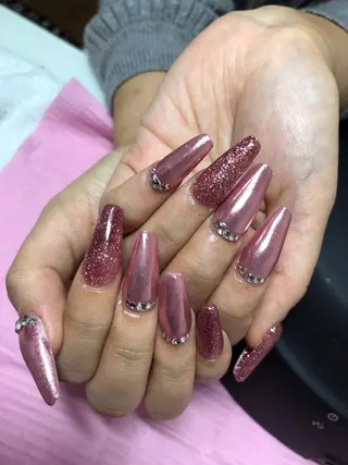 セミロング ネイル 《LB》ラブリエ Nail&eyeのマツエク・マツパデザイン
