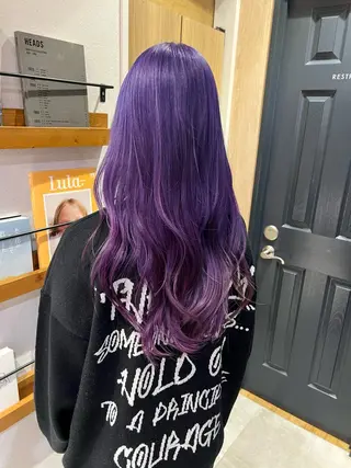 ロング カラー Oasisgarden所属・レイヤー/ブリーチ MOMOのヘアスタイル