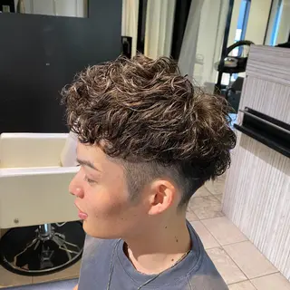 パーマ メンズ Yu シールエクステのヘアスタイル