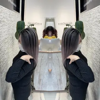 セミロング Y Uのヘアスタイル