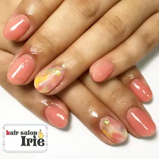 ネイル Hair salon Irie所属・與儀 知佳のネイルデザイン