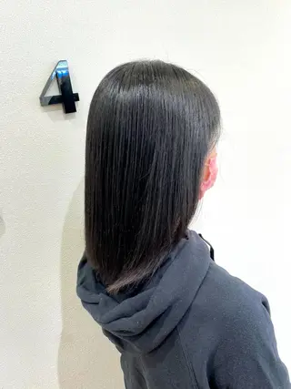 ミディアム 🍀艶髪.美髪🍀 岡部恒輝のヘアスタイル