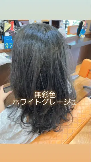 セミロング カラー WEST✂︎前田 明宏✂︎大和高田のヘアスタイル