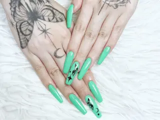 セミロング cici nailのネイルデザイン