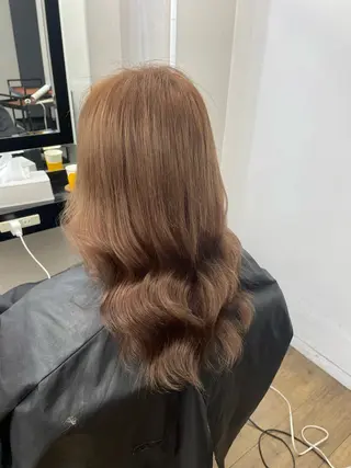 セミロング 𝙃𝘼𝙍𝙐🎀 韓国×エクステのヘアスタイル