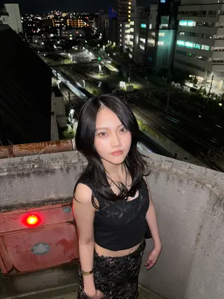 セミロング カラー AMRITA omotesando所属・艶ｶﾗｰ･:*個性派 ﾈｲﾙ🦋mire-のネイルデザイン