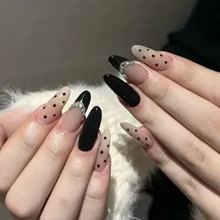 ネイル DEMAIN- 🌹のネイルデザイン