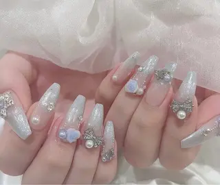 ネイル Lee Nailsのネイルデザイン