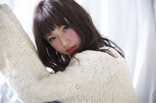 セミロング CHIC 岩下真衣のヘアスタイル