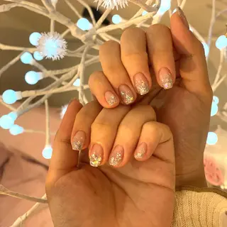 ネイル LEDアイラッシュ ∩_∩アオイのマツエク・マツパデザイン