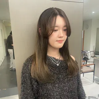 ロング カラー ブリーチ/レイヤー 🌻Mutsumiのヘアスタイル