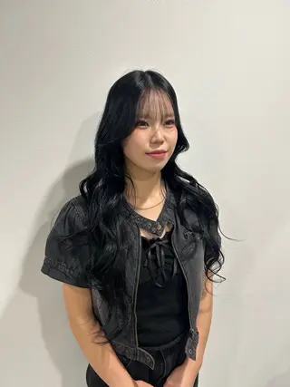 カラー kanae🫧 ｜透明感カラー｜平尾のヘアスタイル