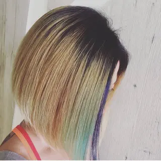 ショート カラー Agu canan uranoのヘアスタイル