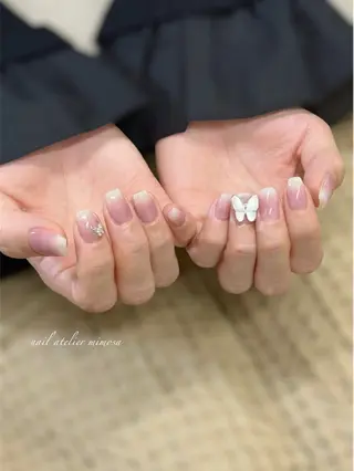 ネイル アトリエ　ミモザ所属・いまむら あかりのネイルデザイン