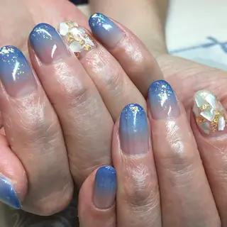 ネイル Up styleのネイルデザイン