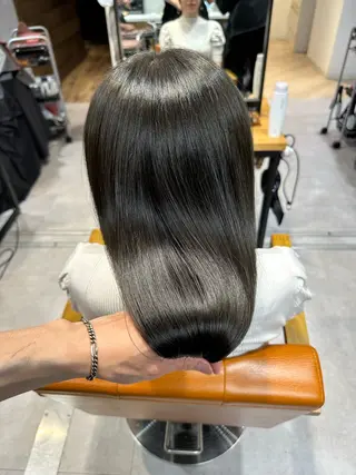 ロング カラー RAF TOKYO所属・10月限定モニター 髪質改善美髪矯正のヘアスタイル