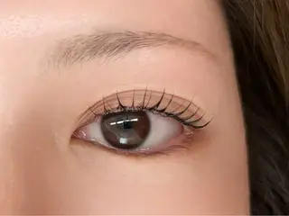 マツエク・マツパ Elira wing所属・ヤハタ エリのマツエク・マツパデザイン