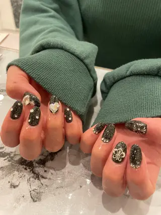 ネイル 束感まつ毛/ネイル/ LED♥KIRARAのマツエク・マツパデザイン