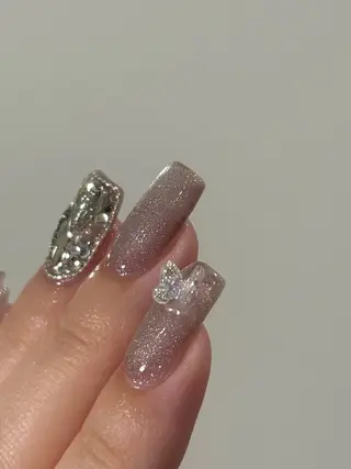 ネイル neouv所属・NEOUV_ mikuのネイルデザイン