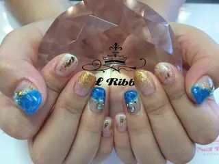 ネイル ネイルリボン 受付スタッフのネイルデザイン