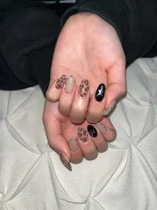 ネイル nail.salon .Reversalのネイルデザイン