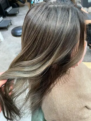 ロング カラー ブリーチ/ハイトーン 🌏💊RAINEのヘアスタイル