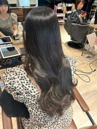 セミロング カラー 🎀大竹美侑／顔まわ りカット／レイヤーのヘアスタイル