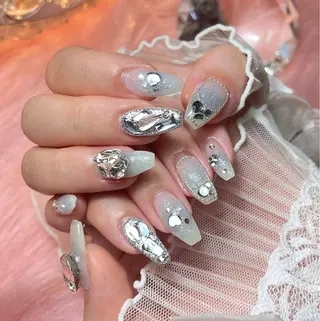 ネイル 23時まで❤︎韓国、 ワンホンネイルのネイルデザイン