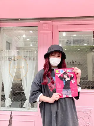 ロング カラー ヘアアレンジ 韓国レイヤーカット/ 儚げカラーチナツのヘアスタイル