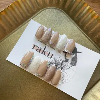 ネイル 駒月 明日香の眉毛・アイブロウイメージ