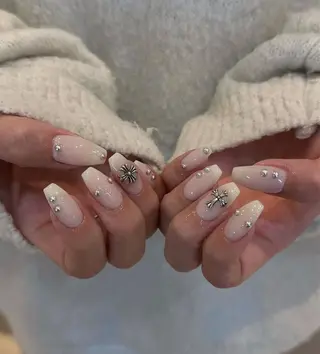 ネイル Chisa Nail Studio所属・チ サのネイルデザイン