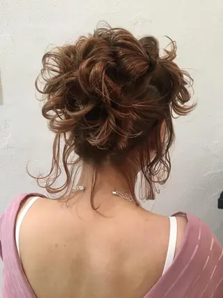 ミディアム カラー ヘアアレンジ BRUNTJET所属・MAEDA MADOKAのヘアスタイル