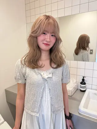 セミロング 舟橋耀/ブリーチカラ ー/レイヤーカットのヘアスタイル