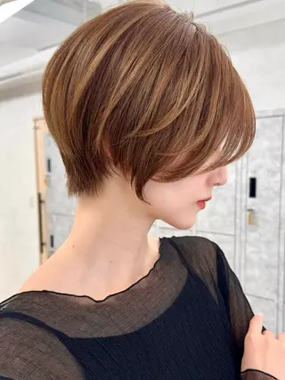 ショート 三鷹で1番ショート ボブをカットする新谷のヘアスタイル