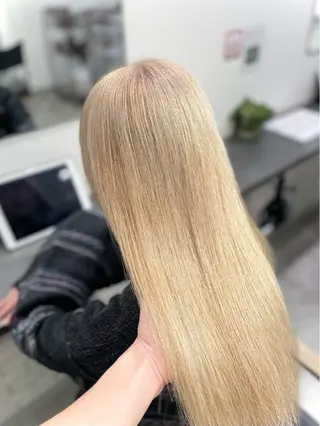 ロング カラー GaKu/ハイトーン /ブリーチ/レイヤーのヘアスタイル