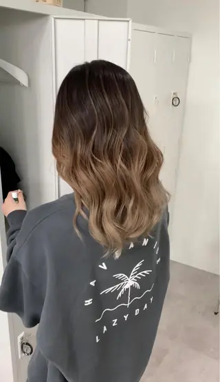 セミロング 🫧髪質改善 講師🫧🍎幹細胞のヘアスタイル