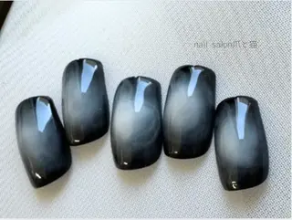 ネイル パラジェル登録店 爪と猫NANAMIのネイルデザイン