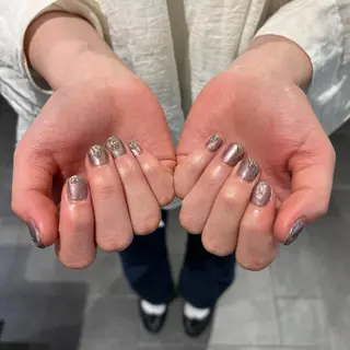 ネイル 鈴木 里奈のネイルデザイン