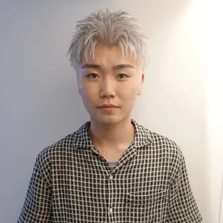 カラー メンズ ハイトーン/パーマ/ メンズ / 櫻本🌐のヘアスタイル