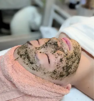 stress care salon 海と猫所属・小顔salon 古田琴のエステ・リラクイメージ