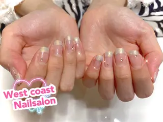 ネイル リボン、ガーリー パーツ放題専門店のネイルデザイン