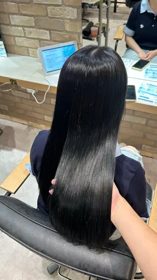 ロング カラー レイヤースタイル COCORO 🎀のヘアスタイル