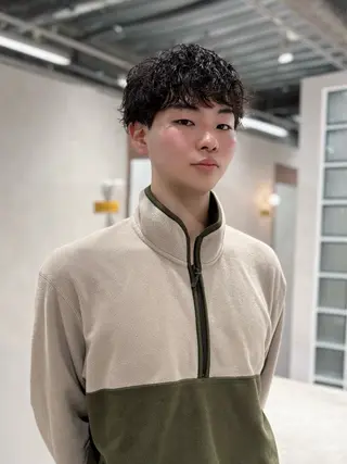 ショート garage.所属・吉田 慎冴/メンズパーマのヘアスタイル