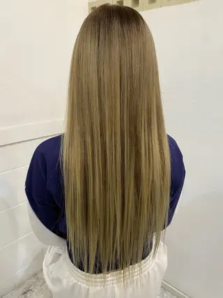 カラー BRAS ナカガワのヘアスタイル