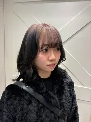 ロング カラー ケアブリーチカラー シールエクステのヘアスタイル