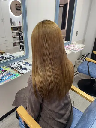 ロング カラー 坂井 水菜美のヘアスタイル