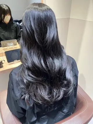 ロング 伊藤 俊平のヘアスタイル